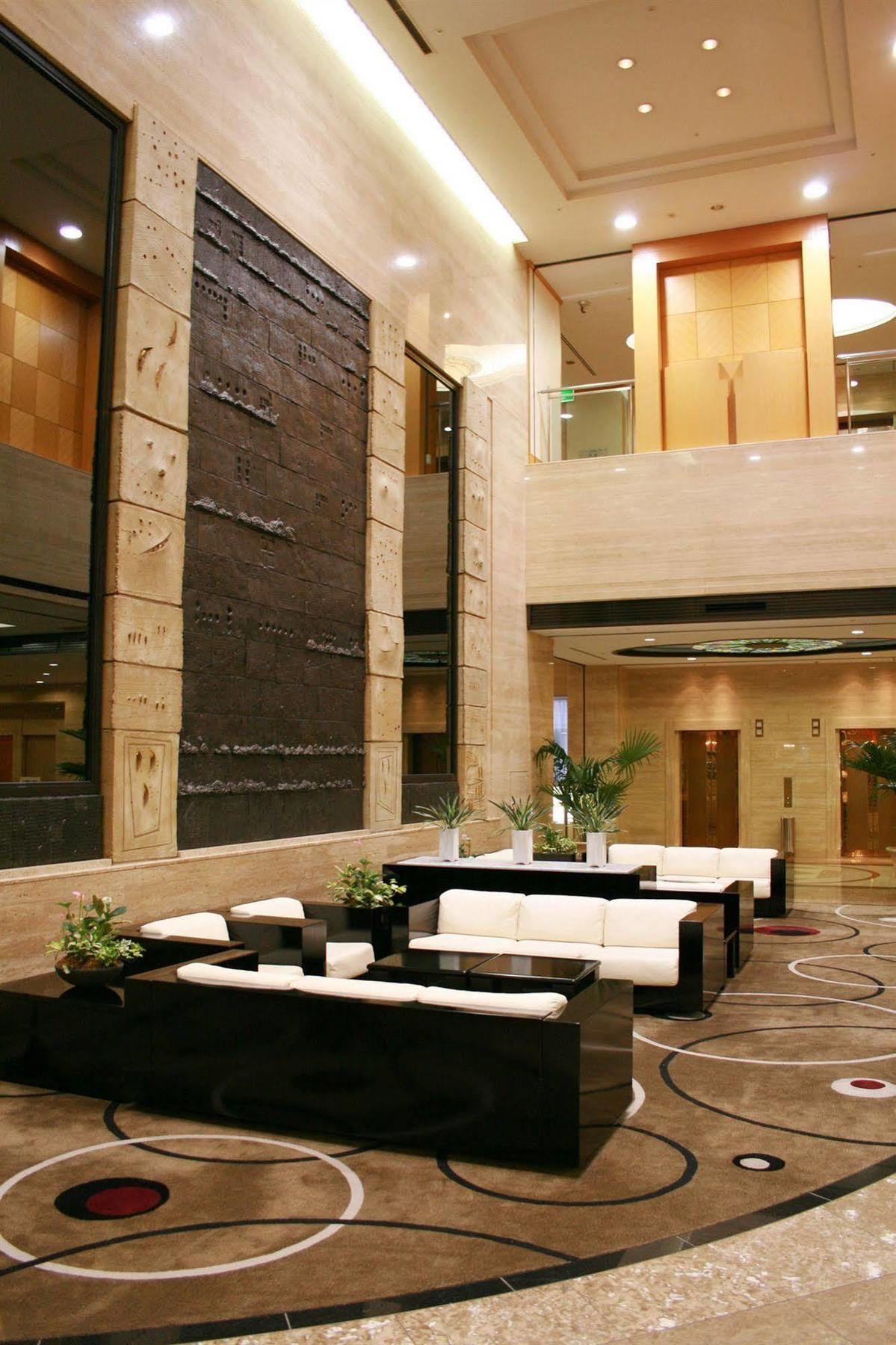 นาโกย่า การ์เด้น พาลส Hotel ภายนอก รูปภาพ