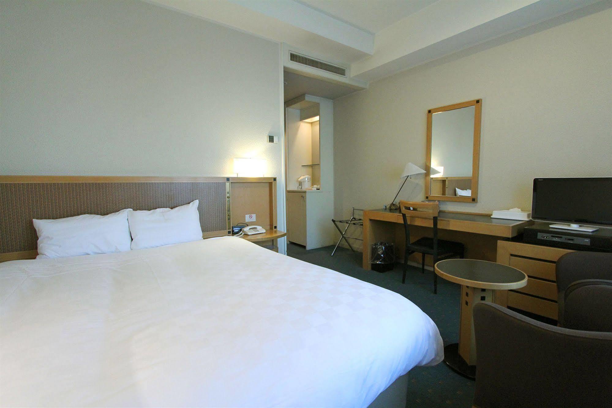 นาโกย่า การ์เด้น พาลส Hotel ภายนอก รูปภาพ